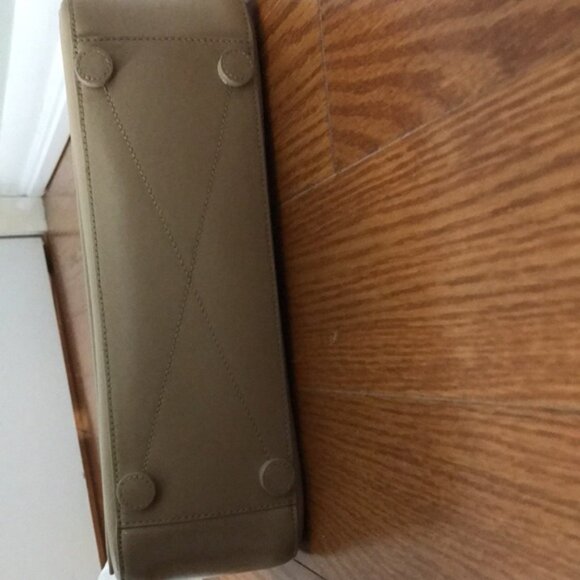 Auth Prada Vitello Smalto Cammello - Picture 6 of 15